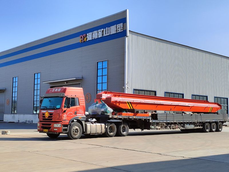 電動單梁起重機(jī)，LD20t-26.8m，4臺，發(fā)往石家莊交付客戶使用。